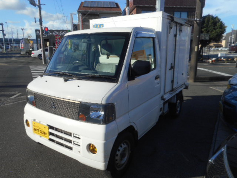 MINICAB TRUCK