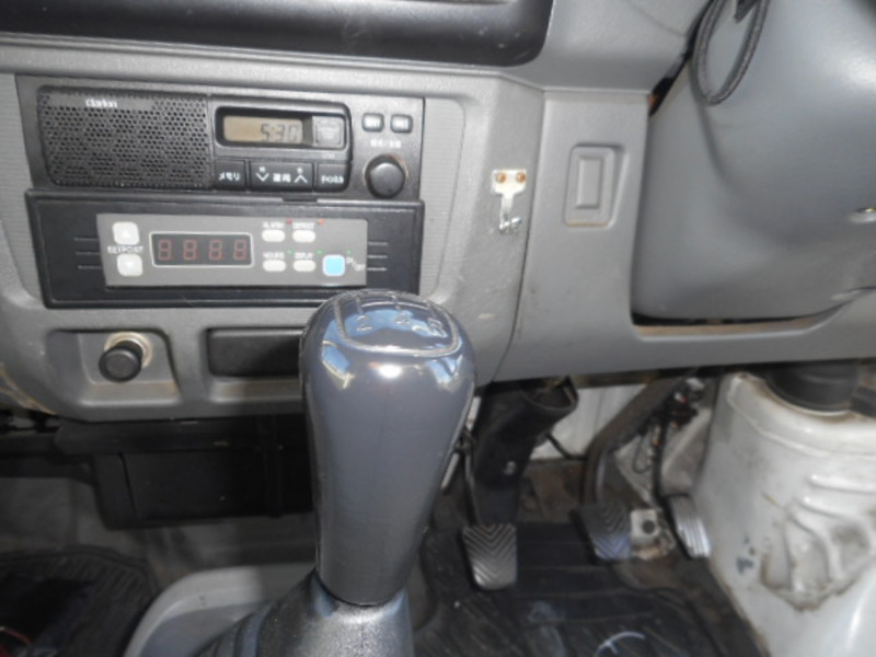MINICAB TRUCK