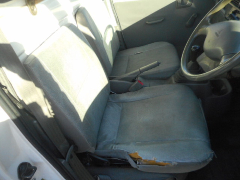 MINICAB TRUCK
