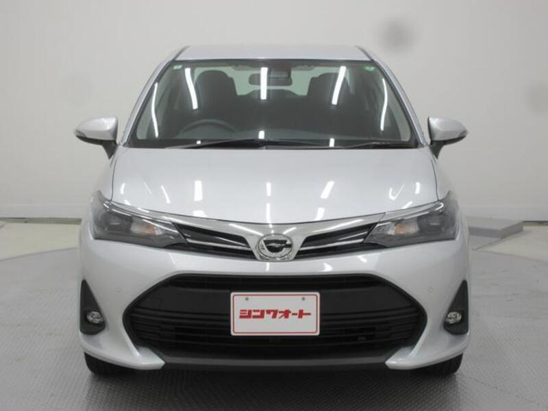 COROLLA AXIO