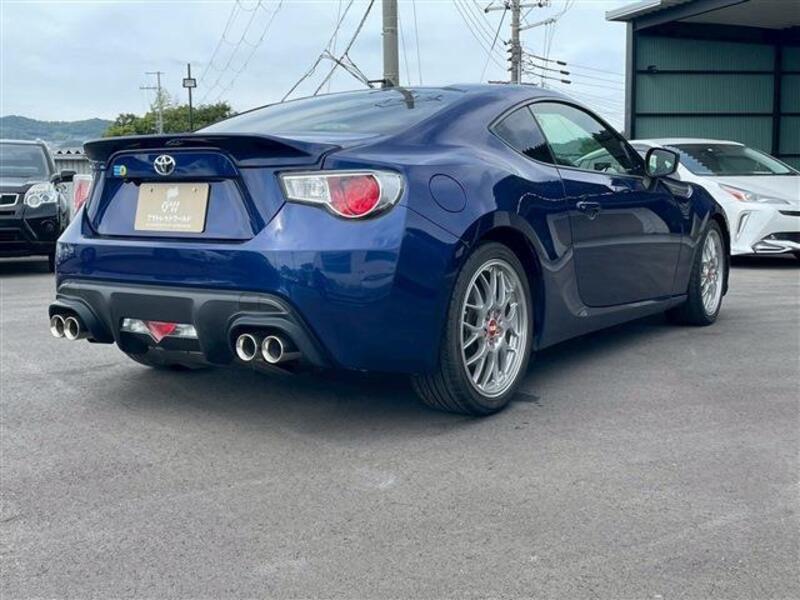 86