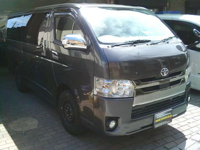 HIACE VAN