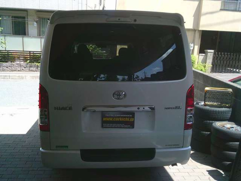 HIACE VAN