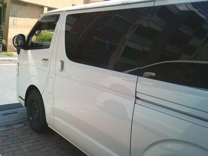 HIACE VAN