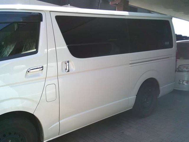 HIACE VAN