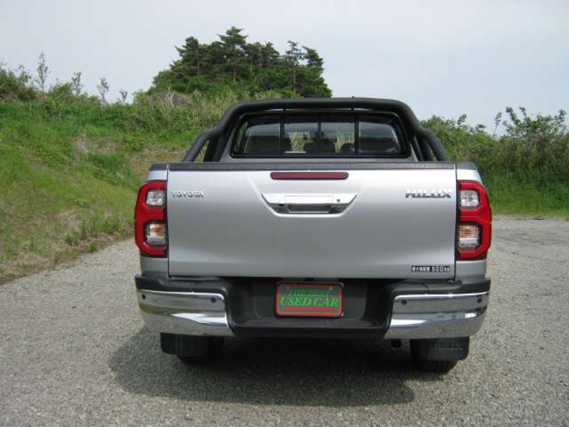 HILUX
