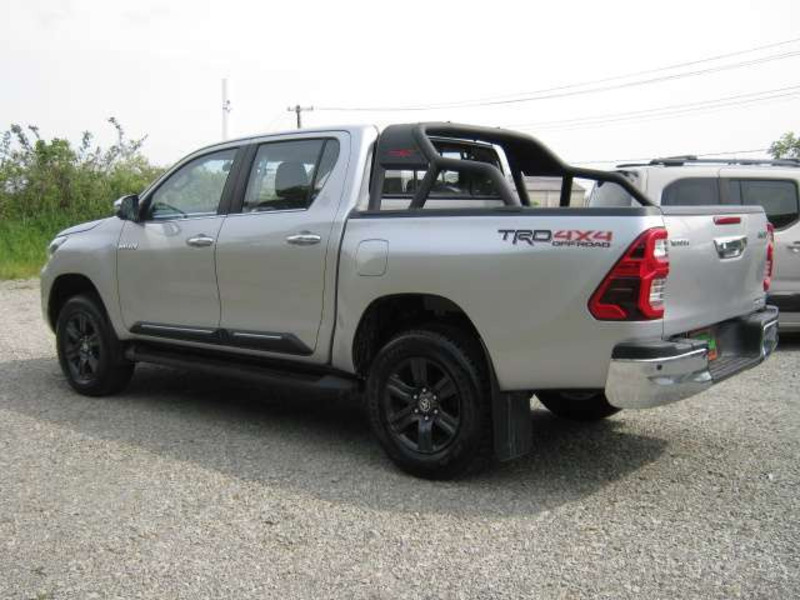 HILUX