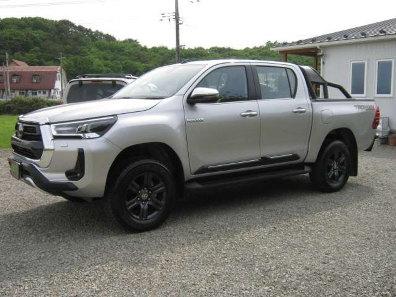 HILUX