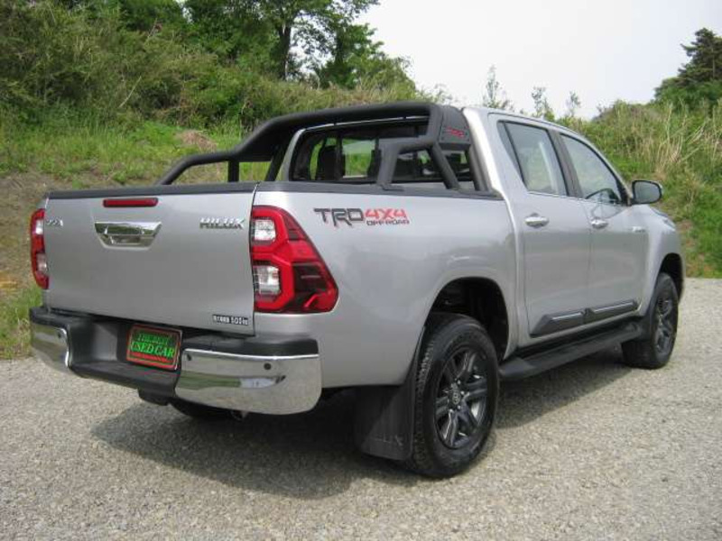 HILUX