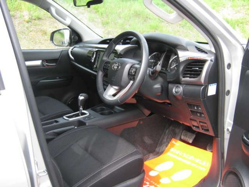 HILUX
