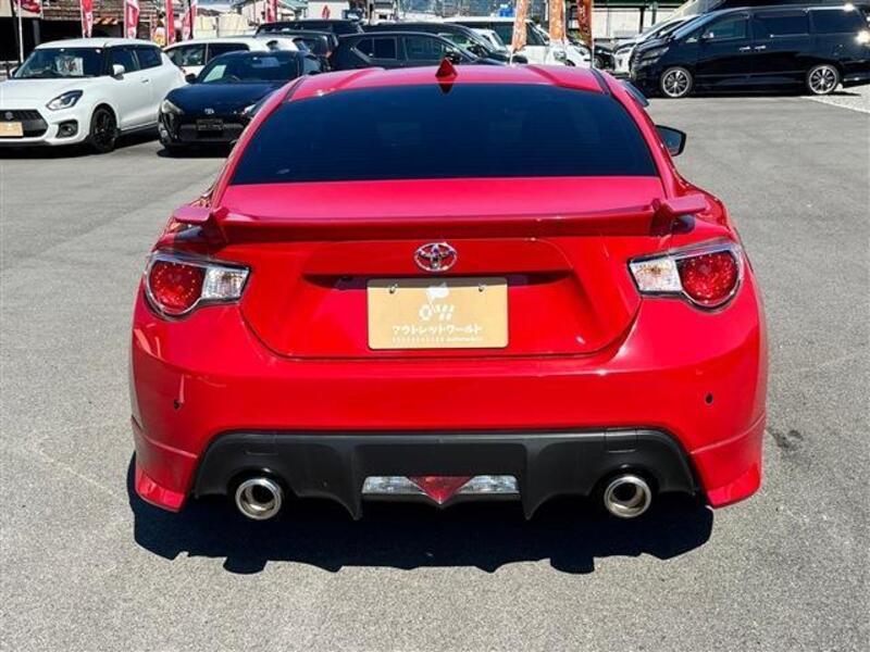86