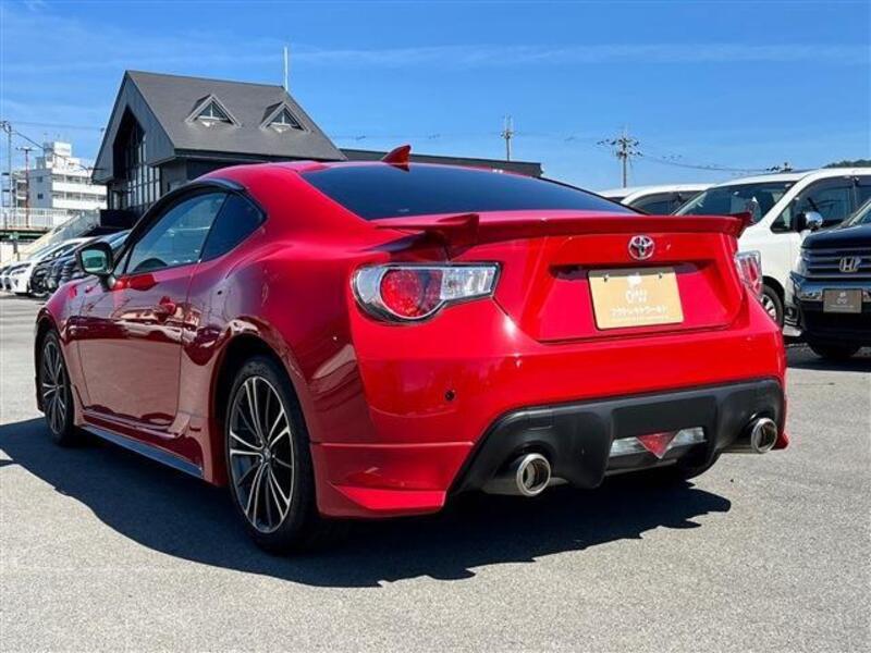 86
