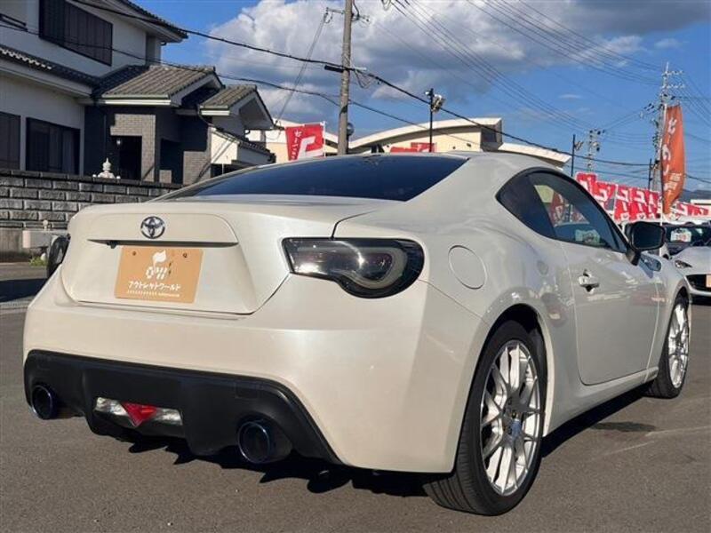 86