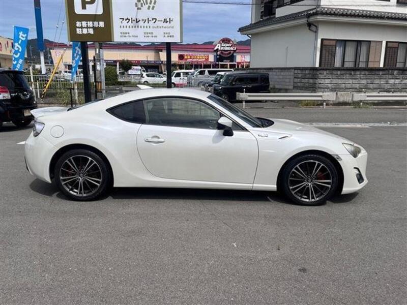 86