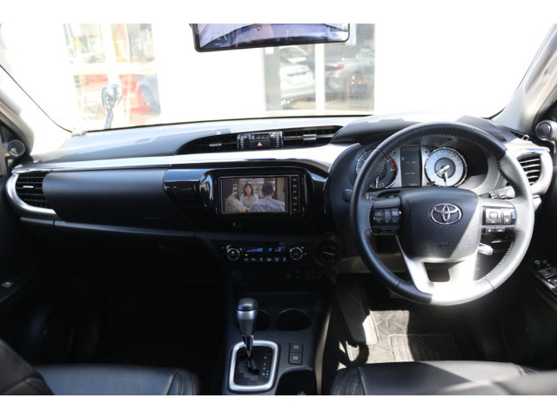 HILUX