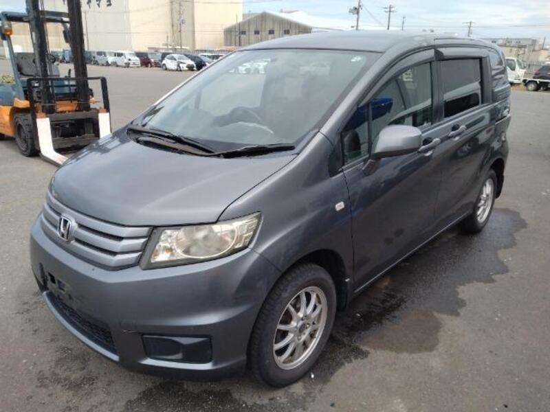 HONDA FREED SPIKE