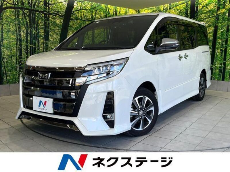 TOYOTA NOAH