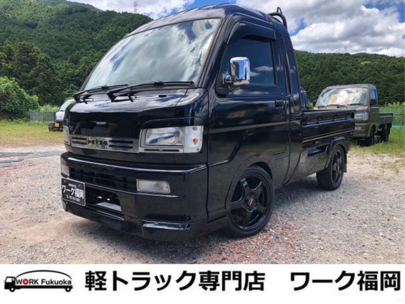 DAIHATSU HIJET TRUCK