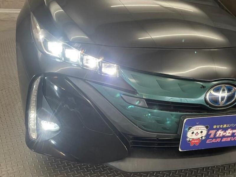 PRIUS PHV