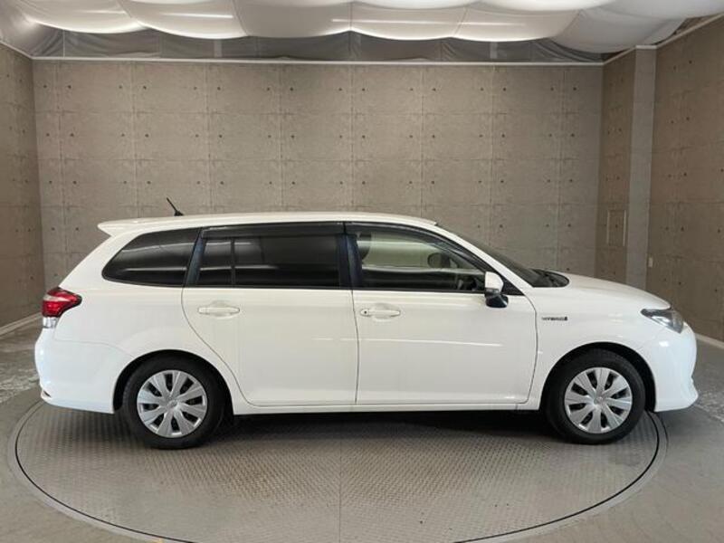 COROLLA FIELDER