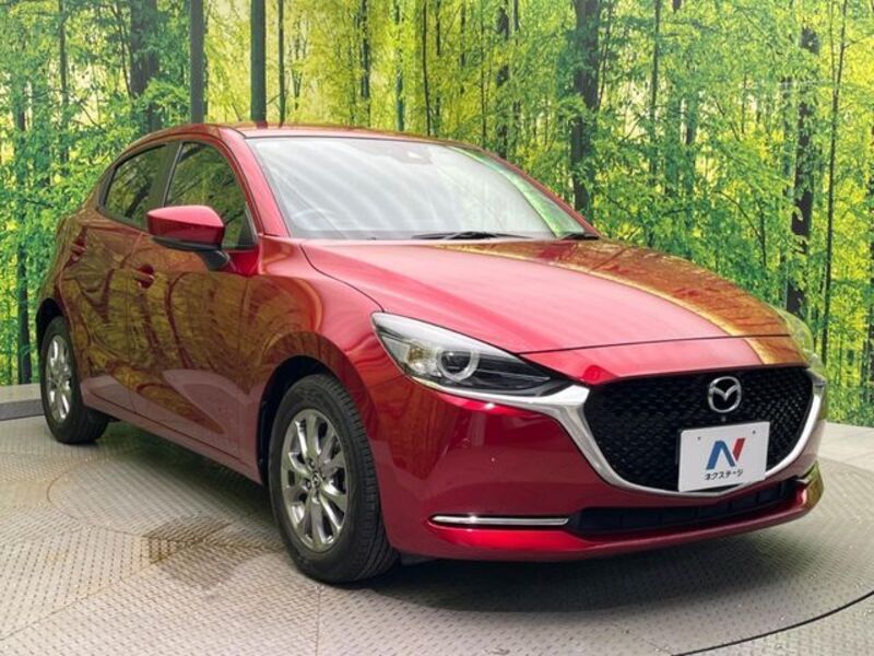 MAZDA2