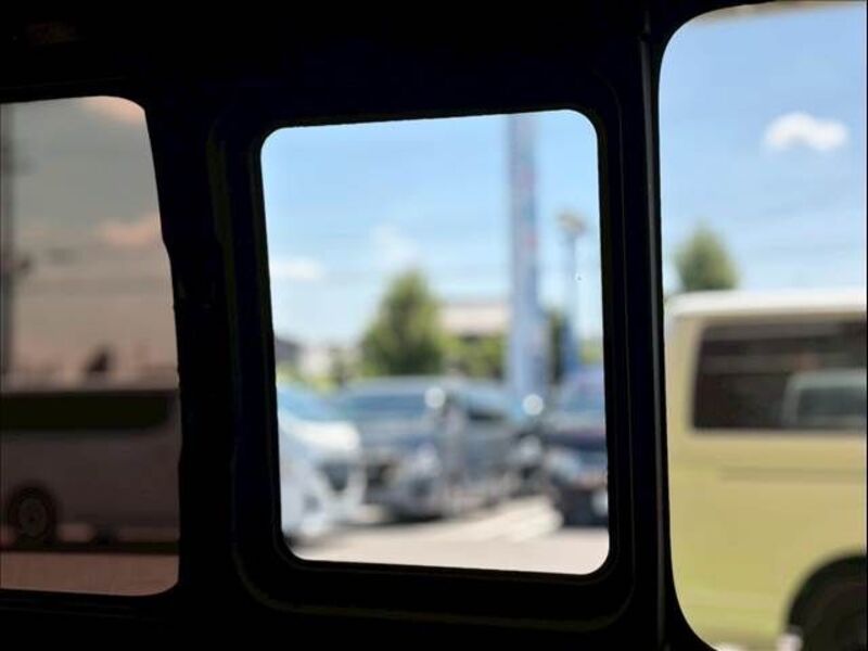 NV350 CARAVAN