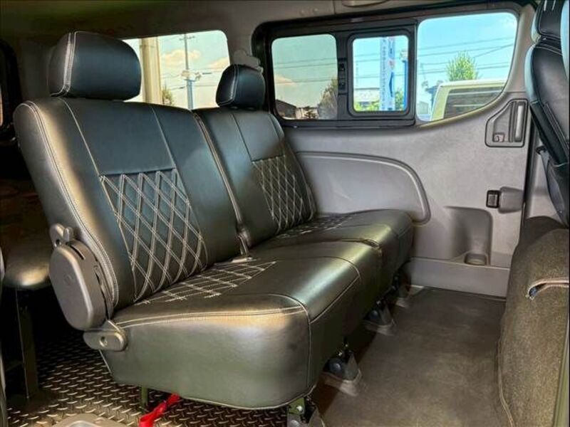 NV350 CARAVAN