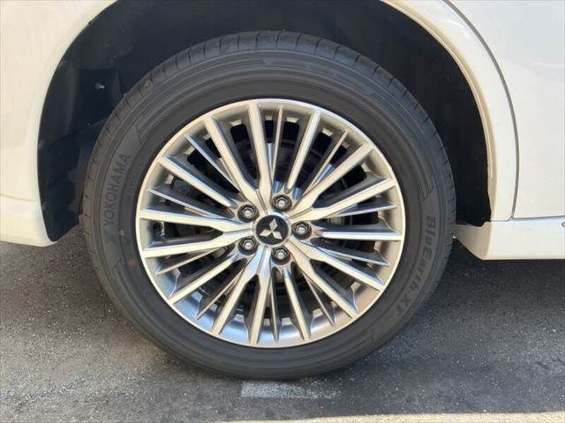 OUTLANDER PHEV