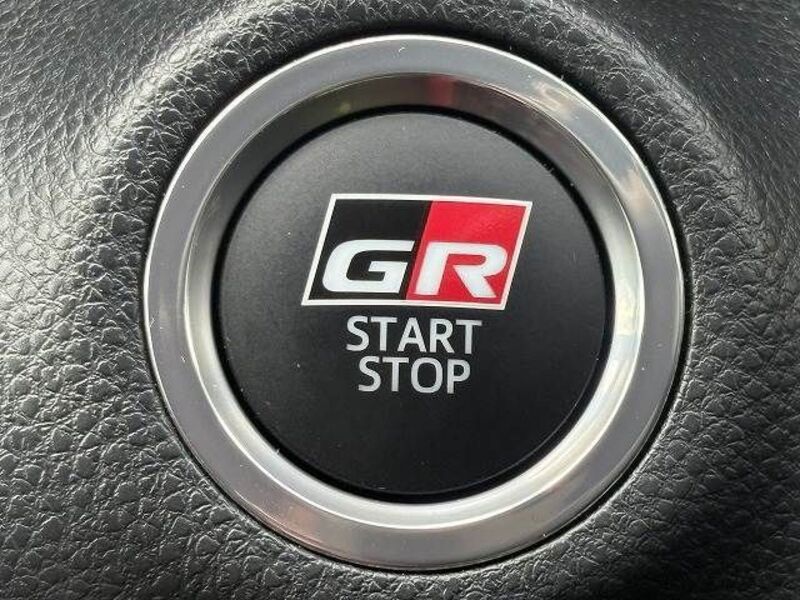 GR YARIS