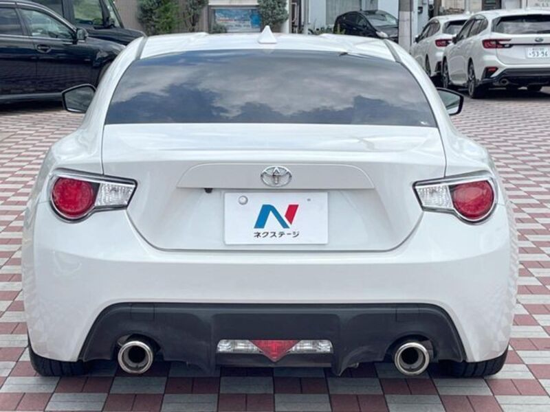 86