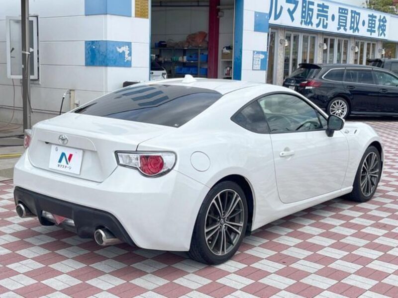 86