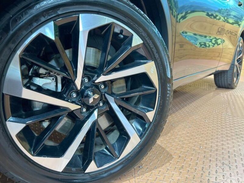 OUTLANDER PHEV