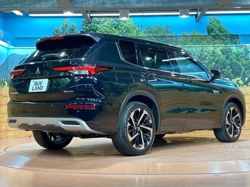 OUTLANDER PHEV