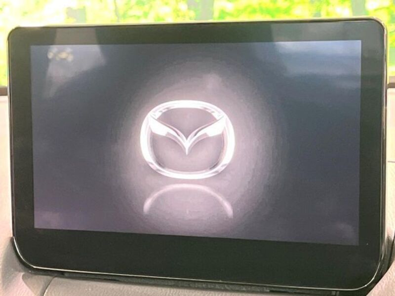 MAZDA2
