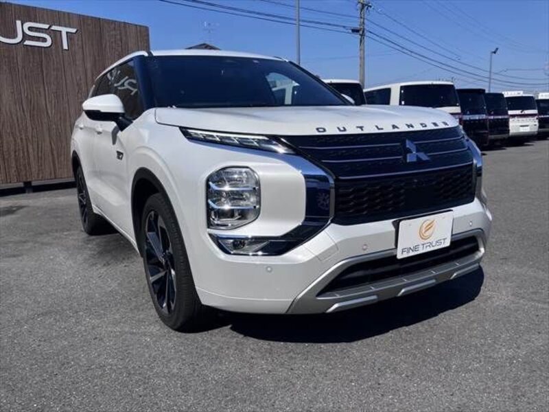 OUTLANDER PHEV