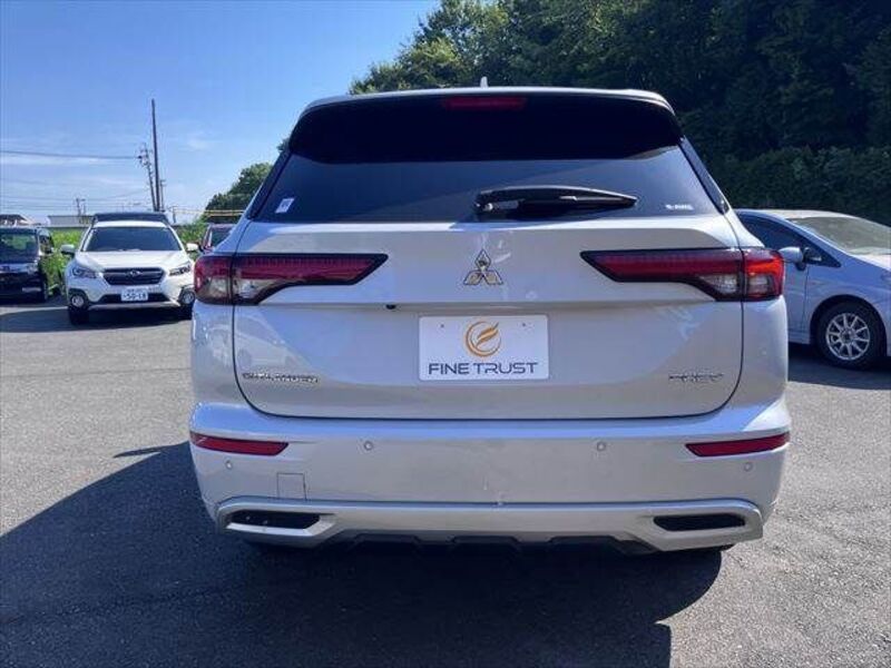 OUTLANDER PHEV