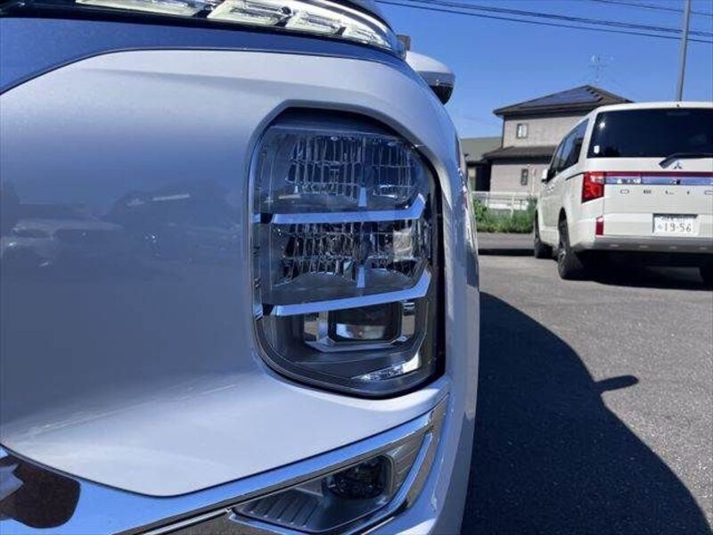 OUTLANDER PHEV