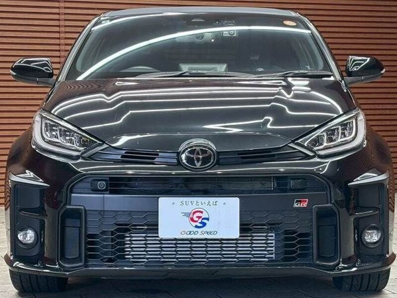 GR YARIS