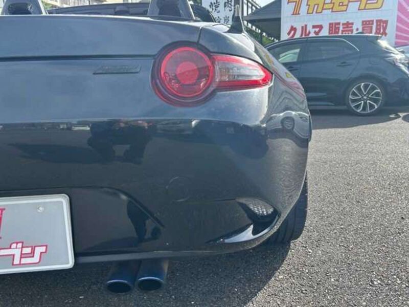 ROADSTER