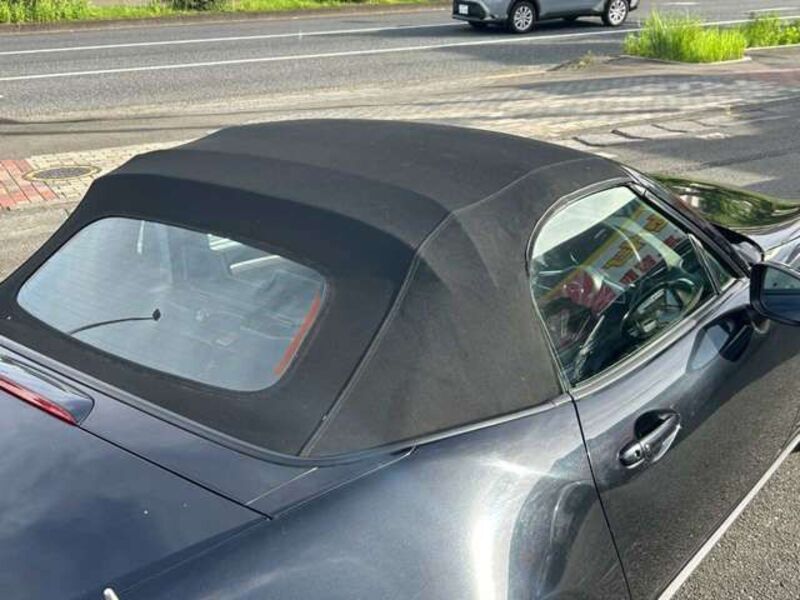 ROADSTER