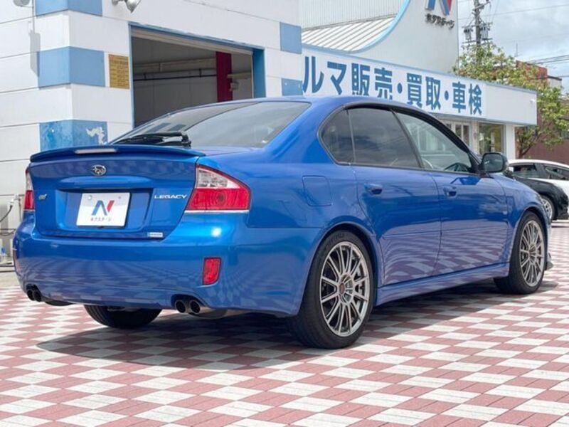 LEGACY B4