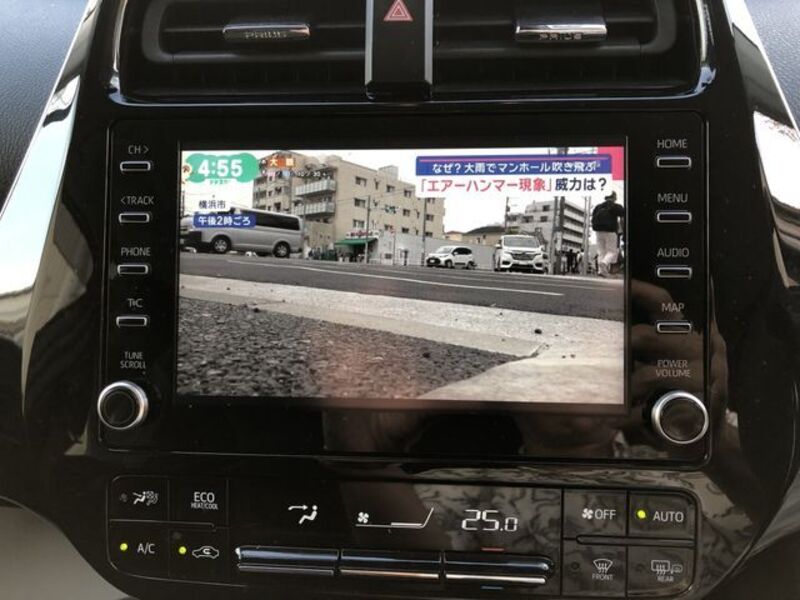 PRIUS PHV