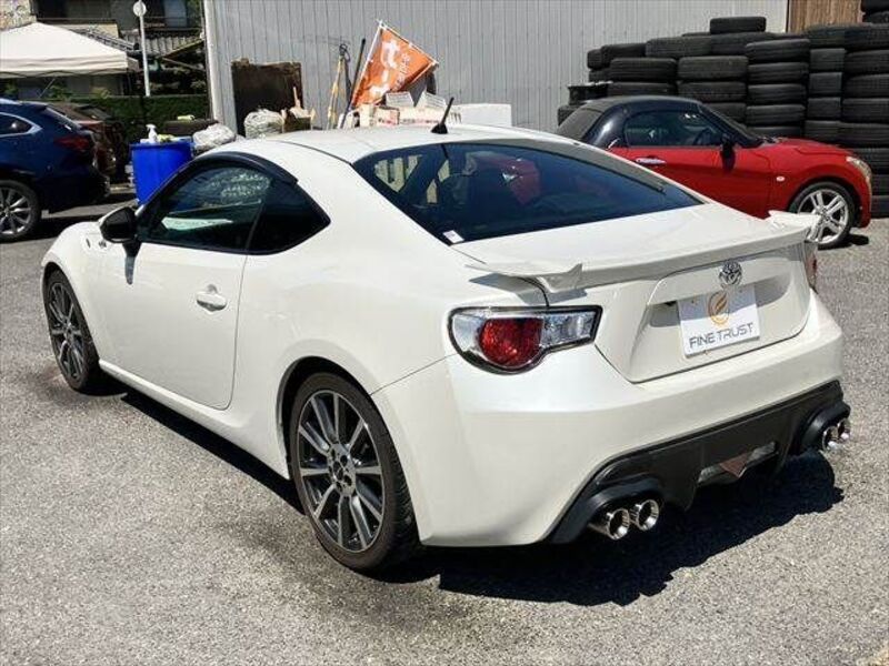 86