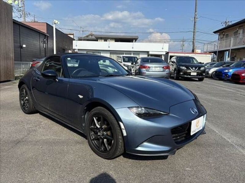 ROADSTER