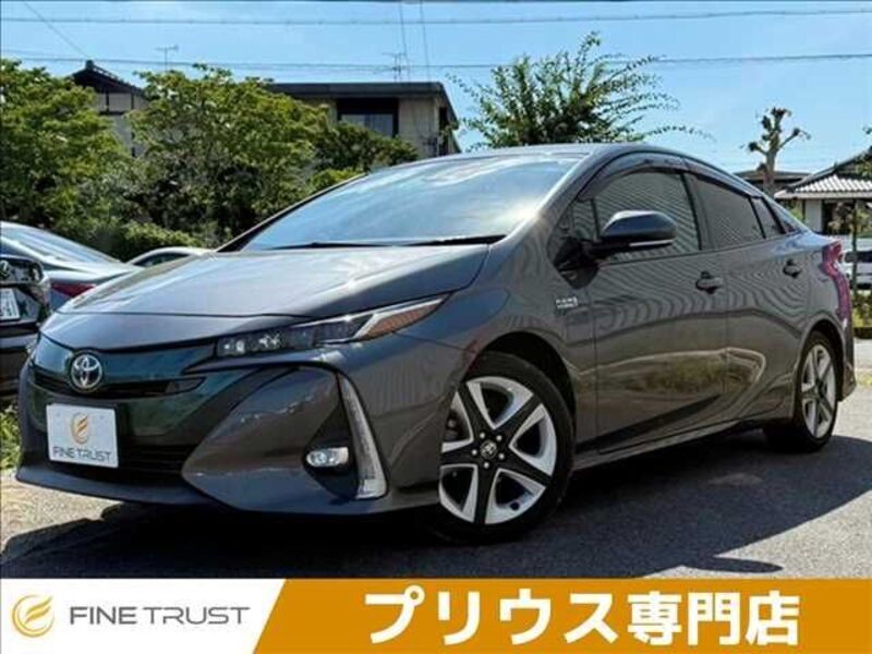 TOYOTA PRIUS PHV