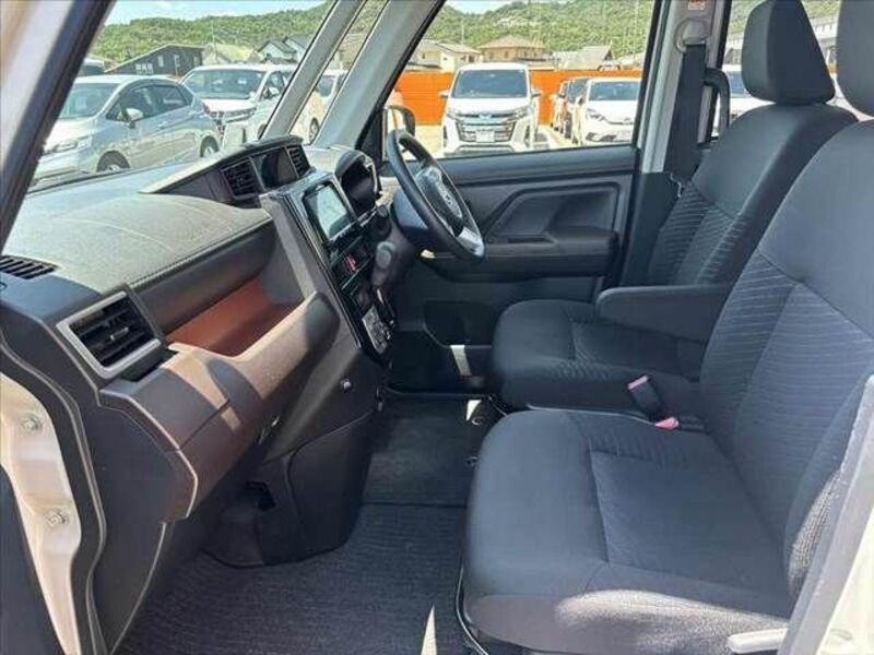 ROOMY