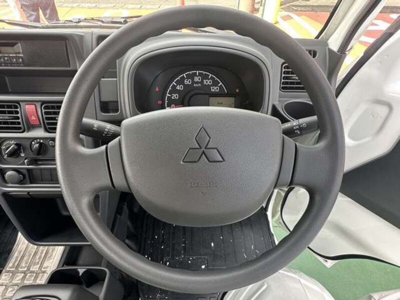 MINICAB TRUCK