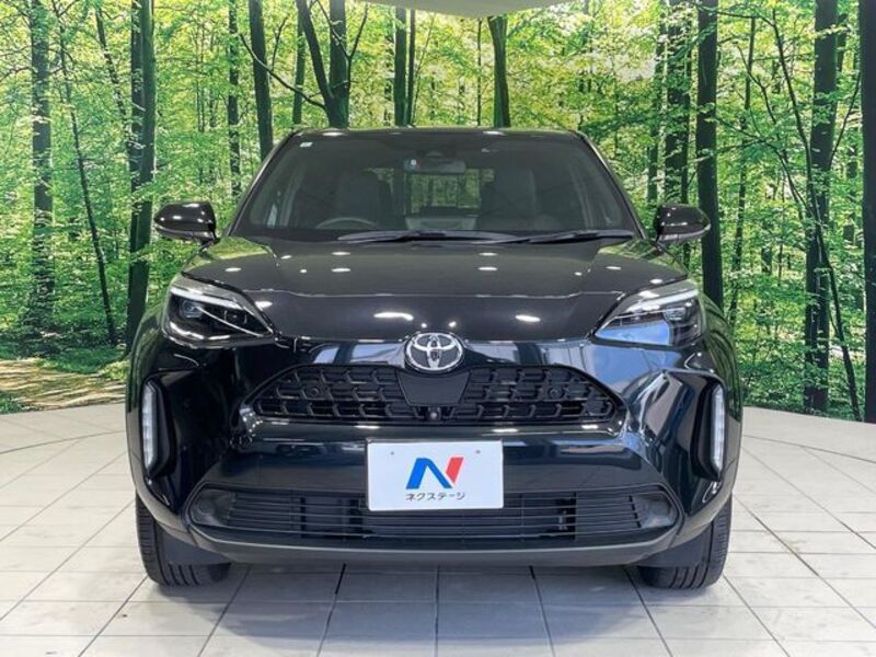 YARIS CROSS