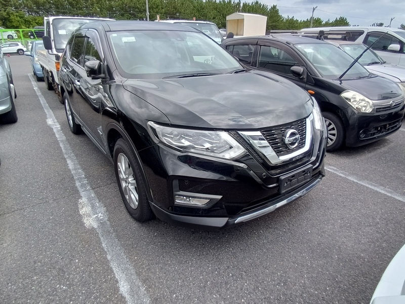 X-TRAIL-0