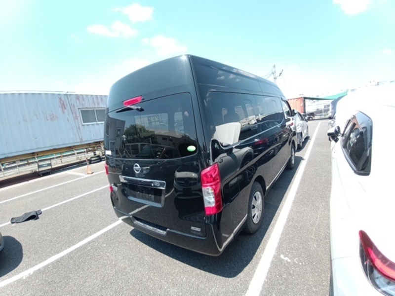 CARAVAN VAN